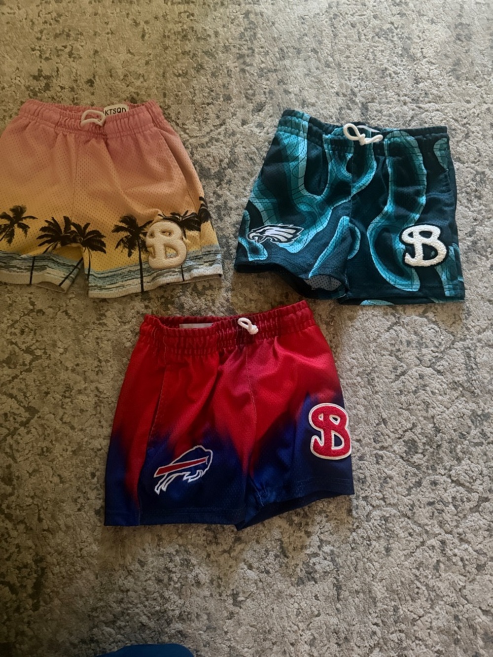 Kids' bucket squad shorts youth small